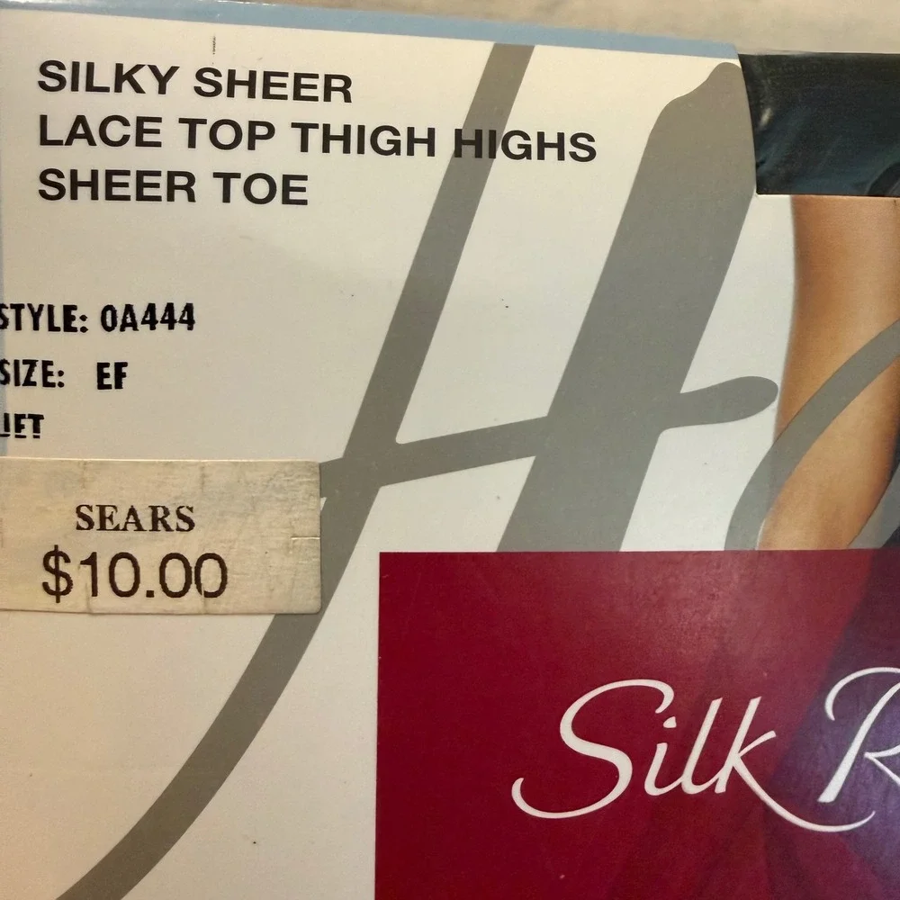 Hanes‎ Silk Reflections Lace Top Thigh Highs EF Jet Sheer Toe NIP